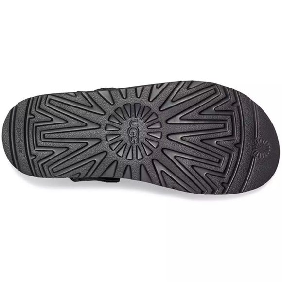 UGG Black Goldenstar clogs size 5 Youth/ 6-6.5 women’s /37 EU hot trend $130 - Picture 4 of 14